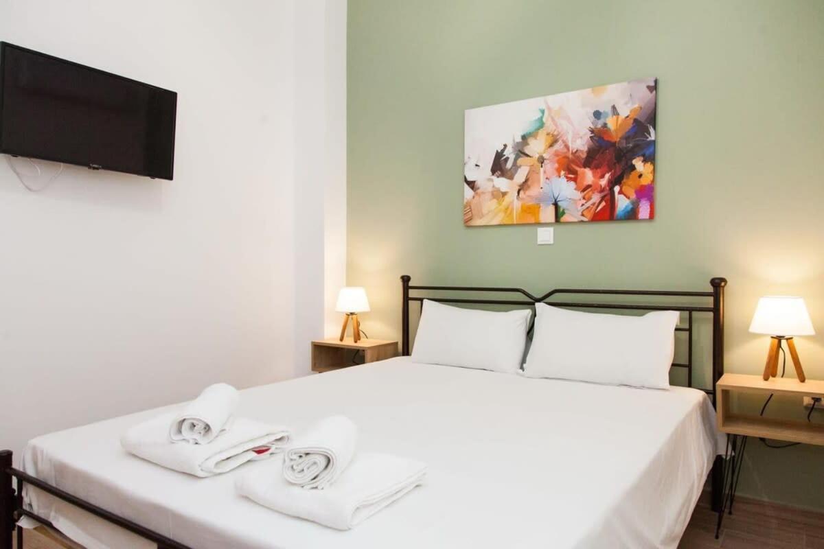 Beautiful New Apartment In Petralona Atenas Exterior foto
